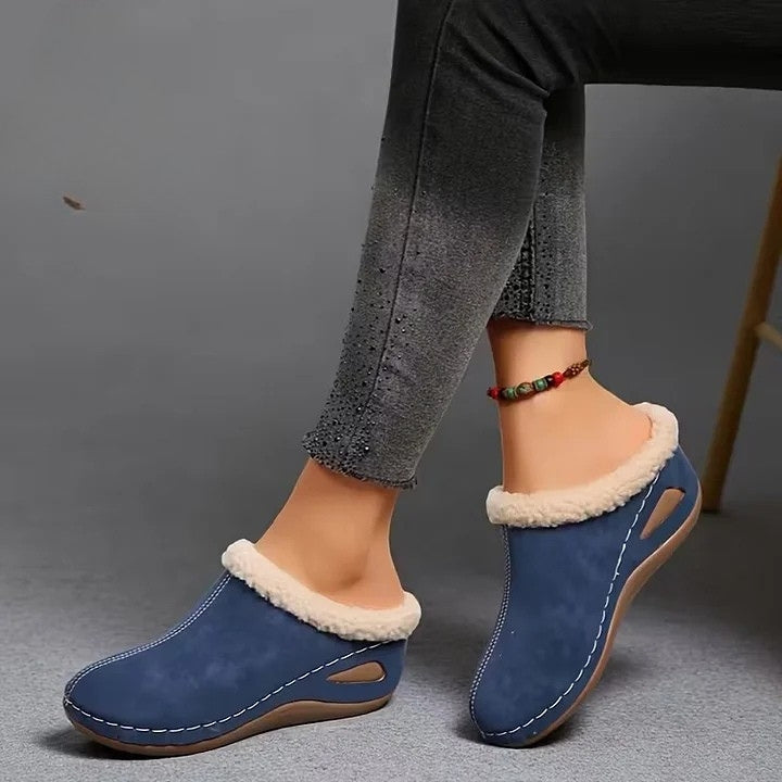 Nova™ – Sandalias slip-on con forro de pelo