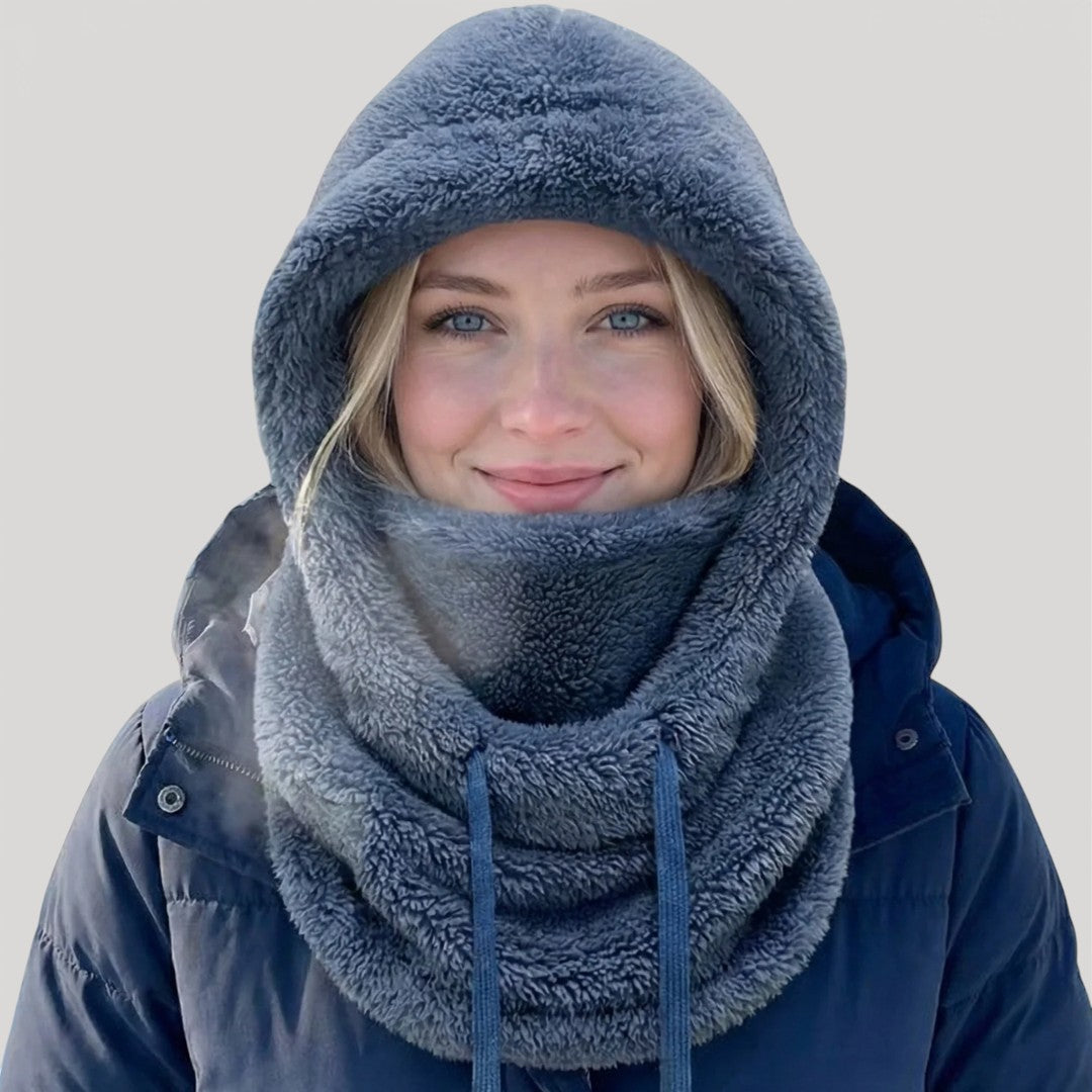 KARYLLE – COSY HOODED SCARF