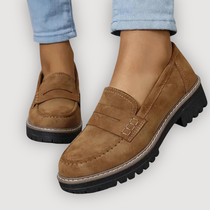 JANELLE – CHUNKY LOAFERS
