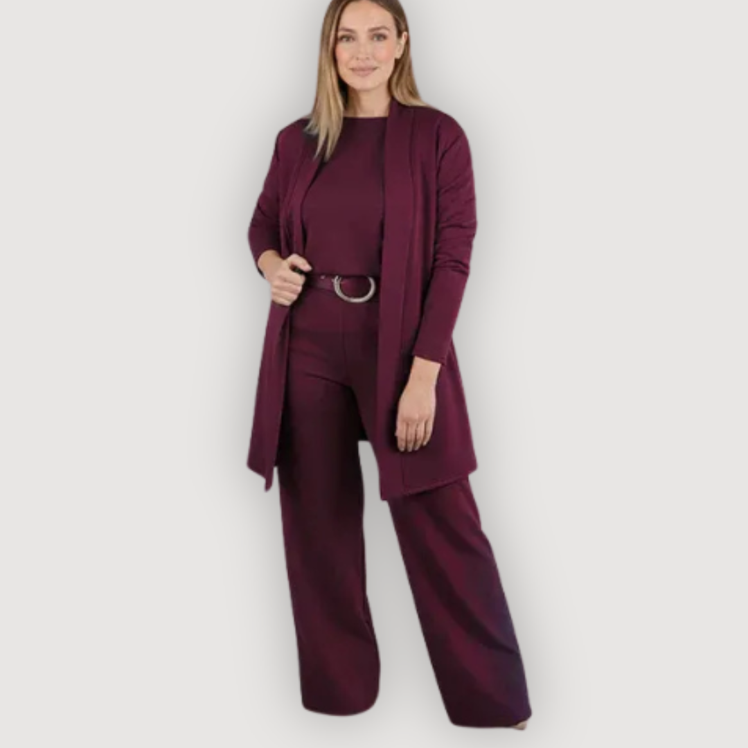 HELENA – CHIC THREE-PIECE STRETCH SET