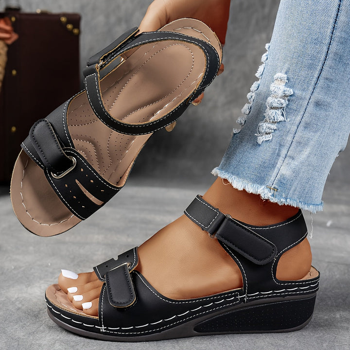 Célima | Stylish orthopaedic sandals