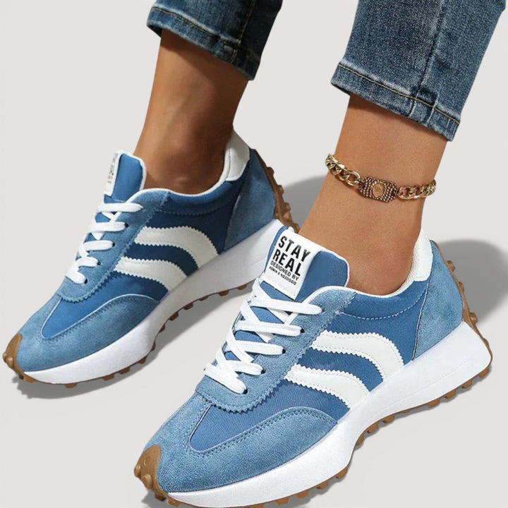 VICKY – PLATFORM TRAINERS