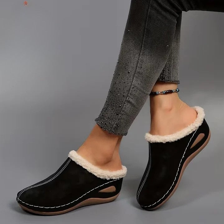 Nova™ – Sandalias slip-on con forro de pelo