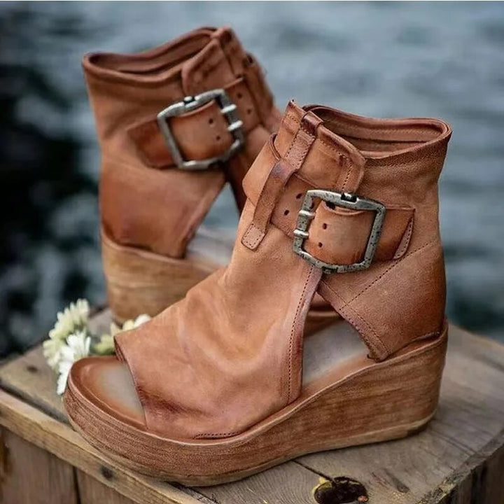 Niasya – Buckle Strap Wedge Ankle Boots