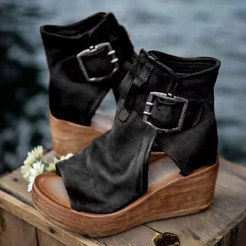 Niasya – Buckle Strap Wedge Ankle Boots