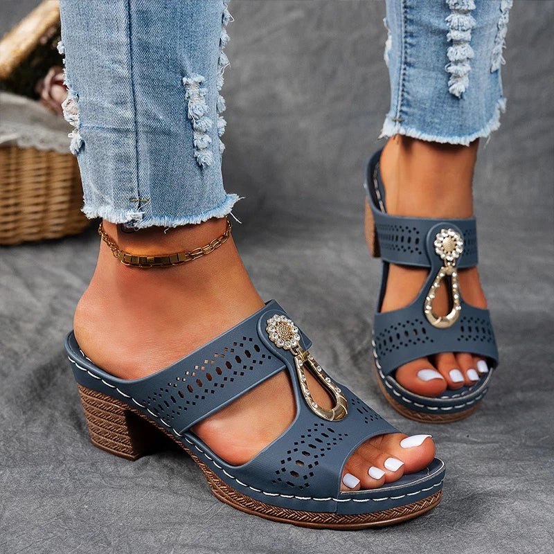 FAITH | CHIC AND COMFORTABLE SUPPORTIVE SANDALS
